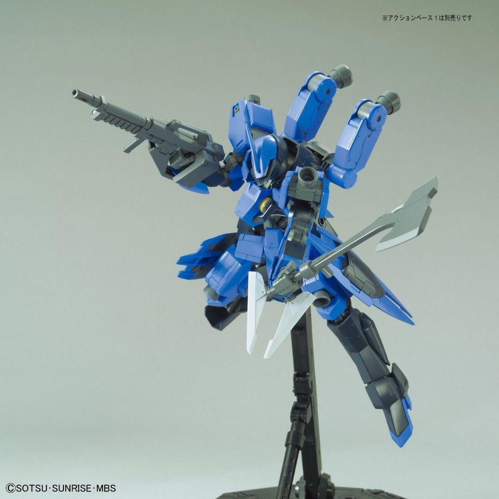 RE/100 #03 McGillis's Schwalbe Graze