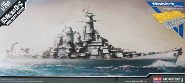 Academy USS Missouri BB-63 1/700 Modeler's Edition