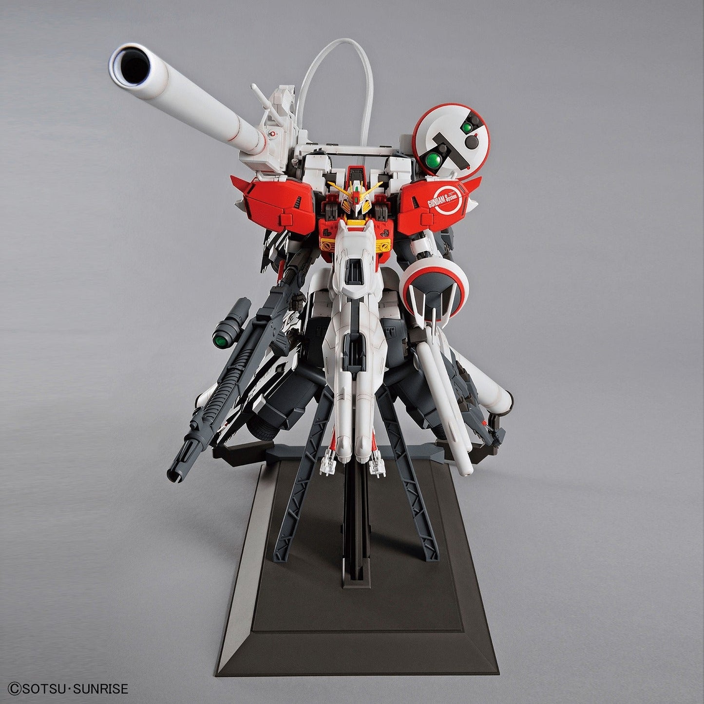 1/100 MG Deep Striker