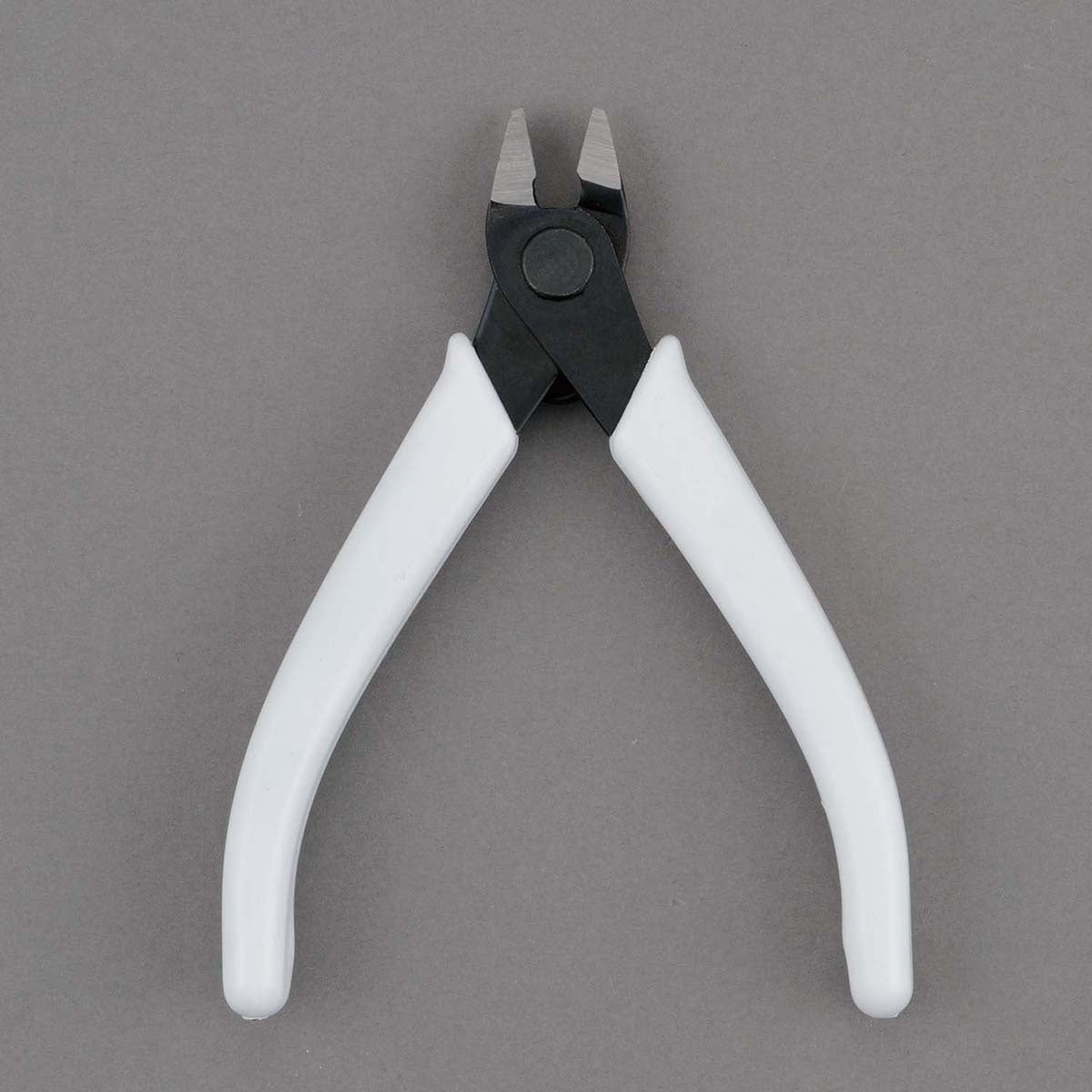 BANDAI SPIRITS ENTRY NIPPER (Multiple Color Options)