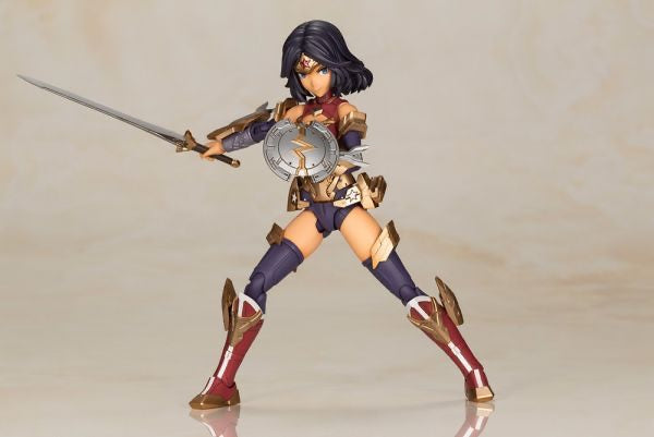 WONDER WOMAN FUMIKANE SHIMADA VER.