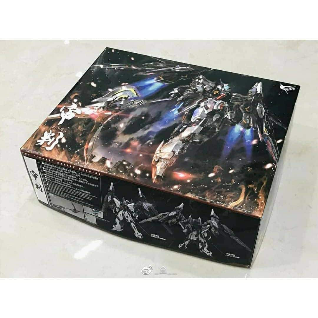 Zero Gravity Judge Mecha Robot Model Kit