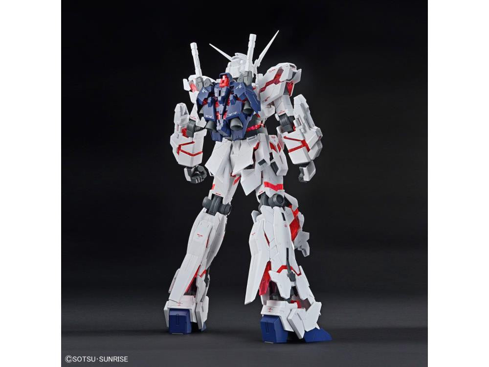 Mega Size 1/48 UNICORN GUNDAM (DESTROY MODE)