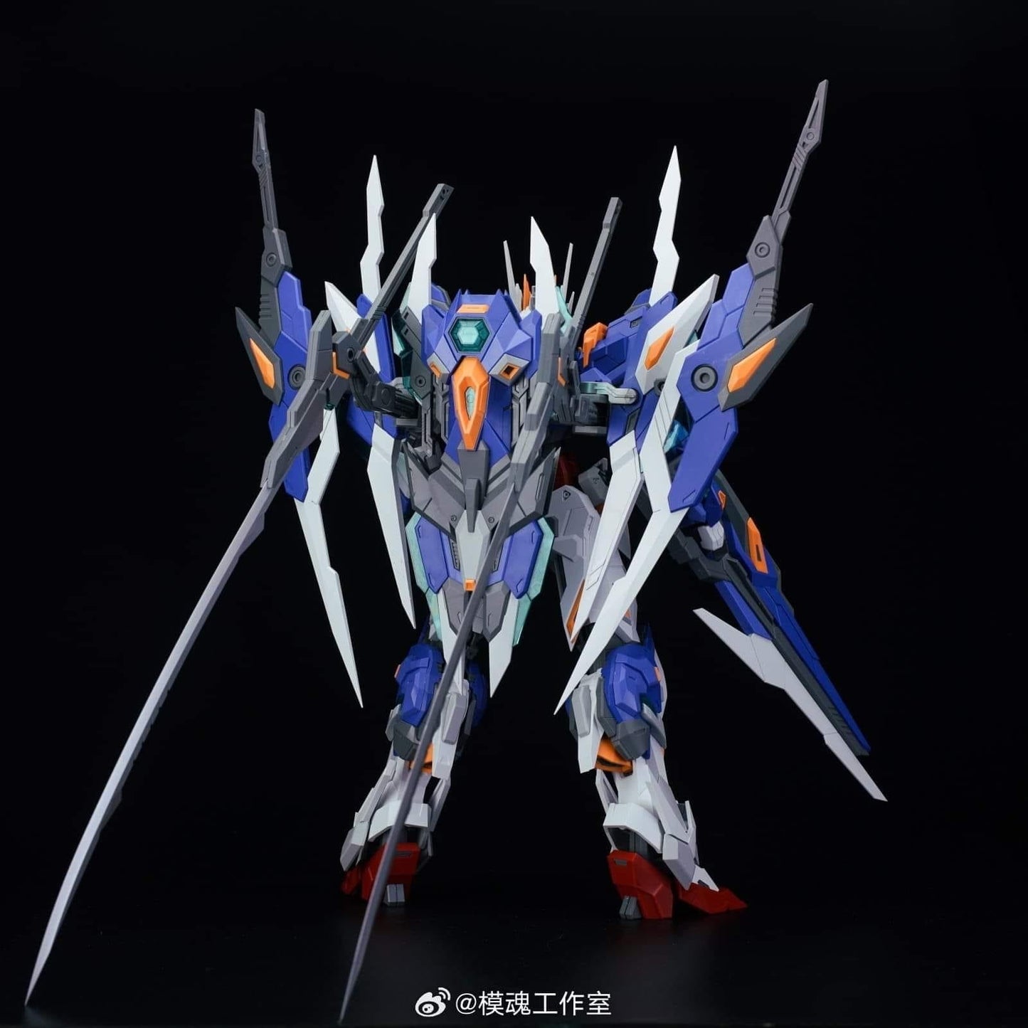 Super Nova Blade king 1/100 scale model kit (Third party)