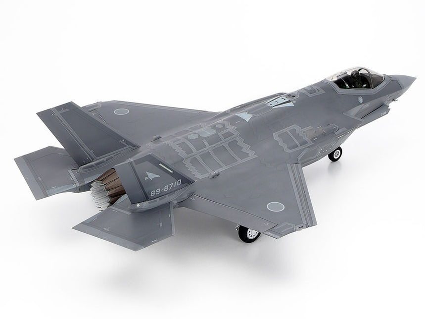 TAMIYA Lockheed F-35A Lightning II 1:48