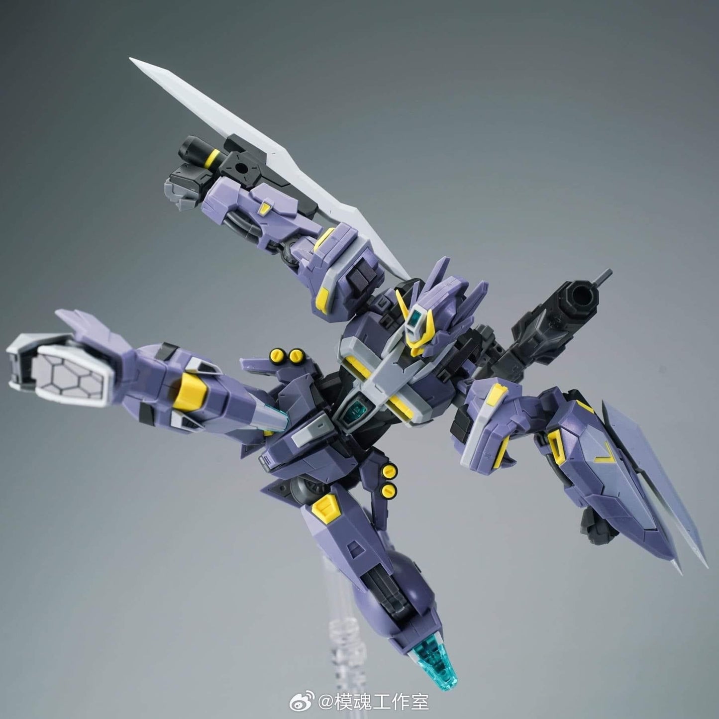 SNAA Thunder Incise Grace 1/144 Scale Model Kit