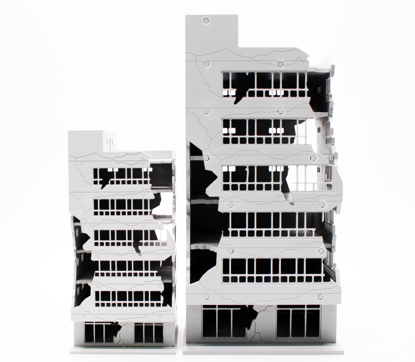 DESTROYED BUILDING LS GRADE (1/100SCALE)