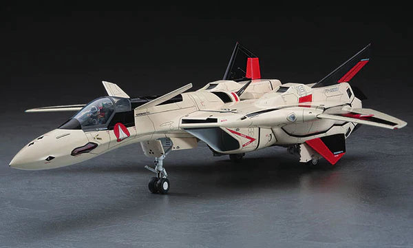 Hasegawa Macross Plus YF19 Advanced Fighter 1:48