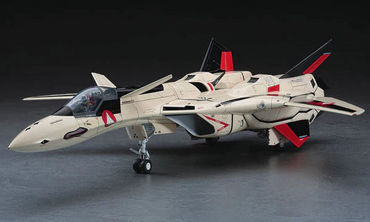 Hasegawa Macross Plus YF19 Advanced Fighter 1:48