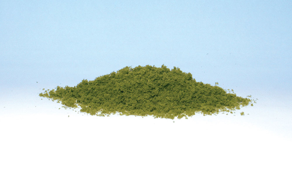 LIGHT GREEN-COARSE TURF