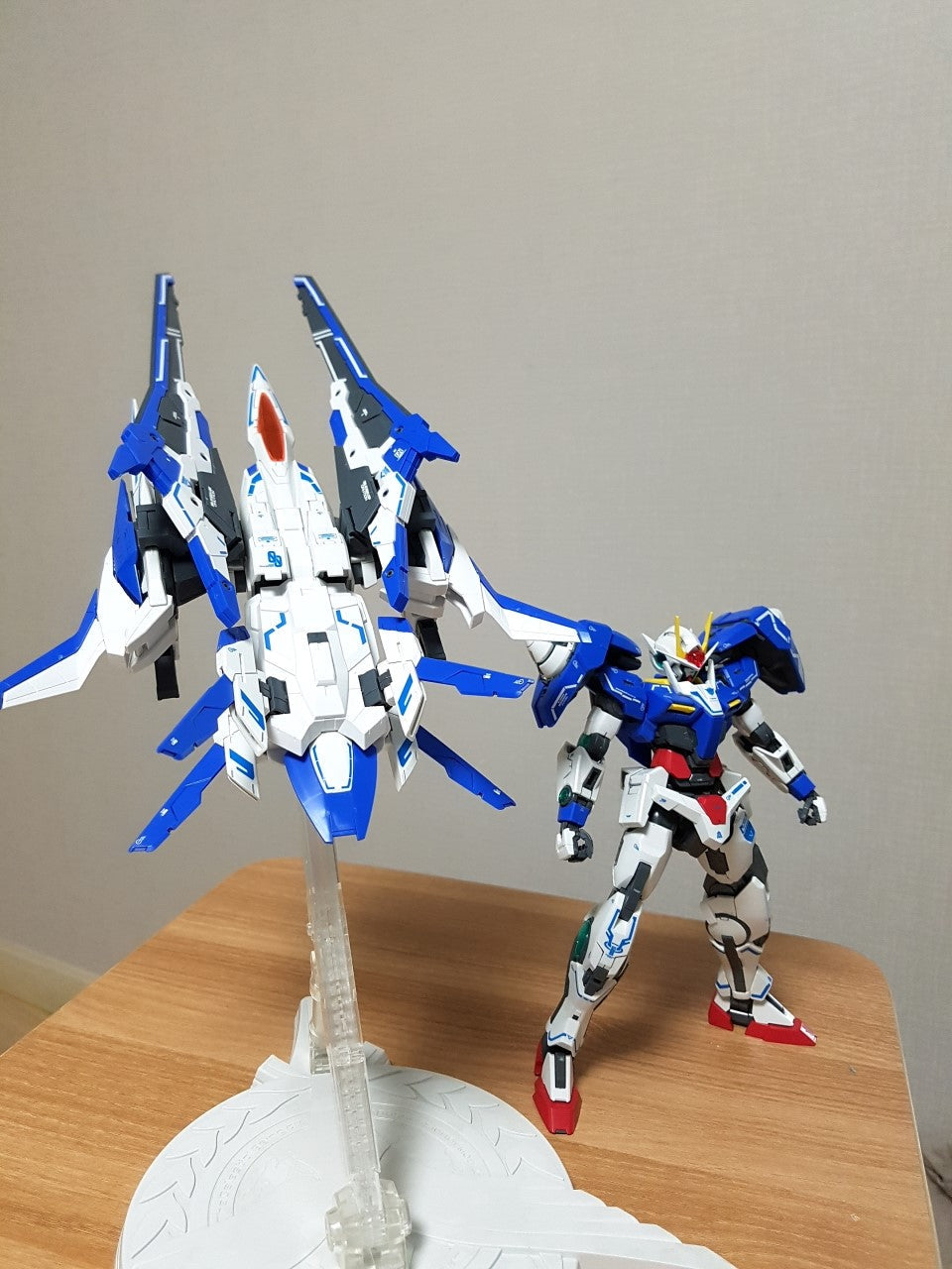 MG XN RAISER WATER DECAL
