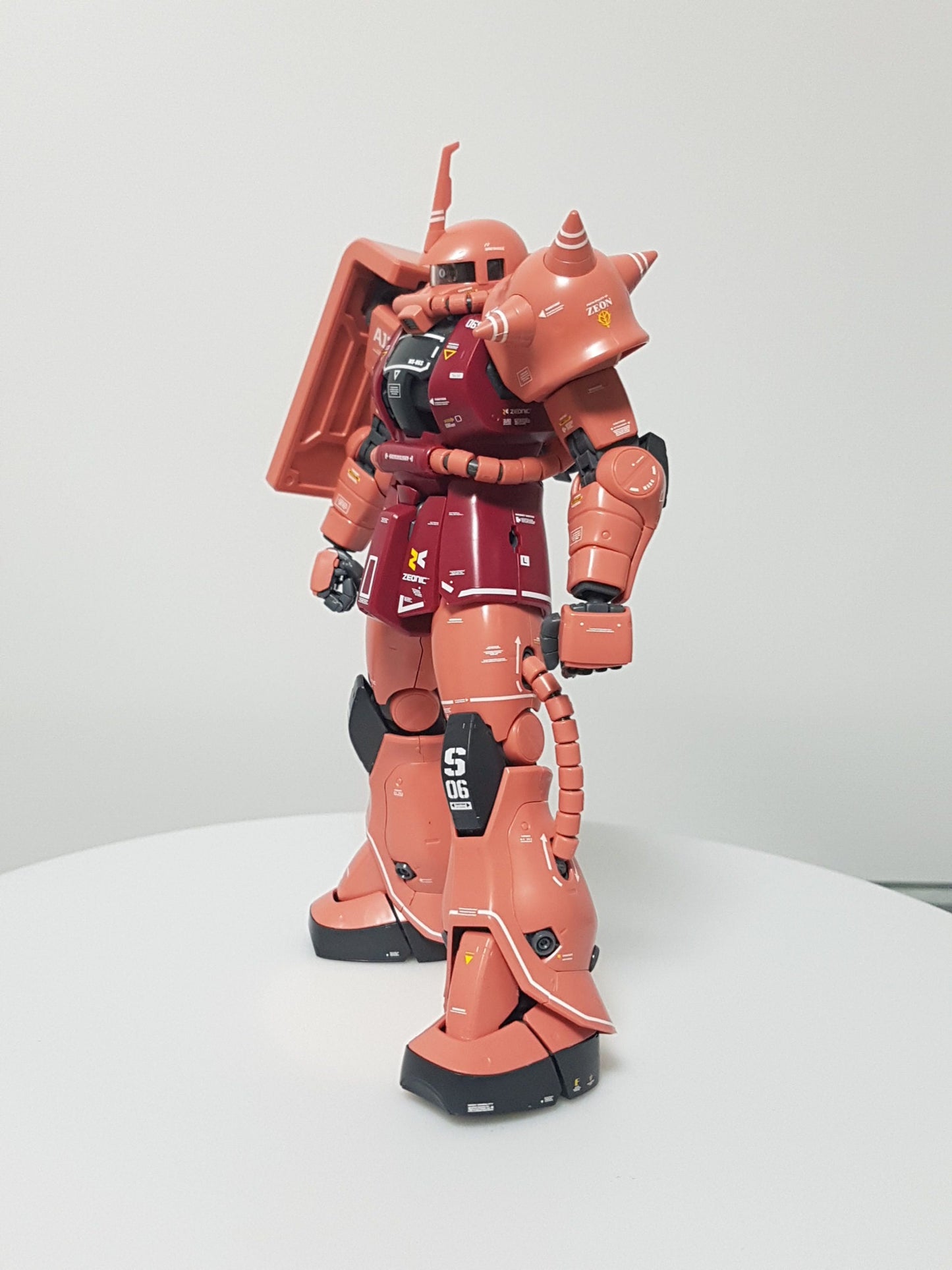MG CHAR'S ZAKU II WATER DECAL