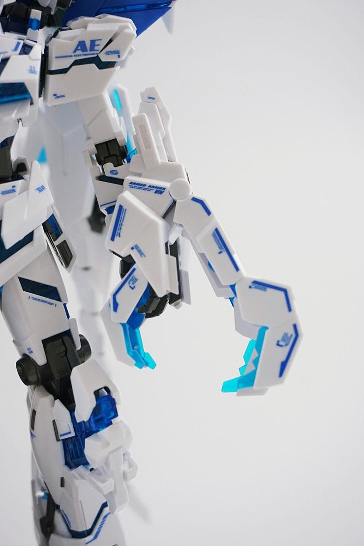 MG UNICORN PERFECTIBILITY HOLOGRAM WATER DECAL
