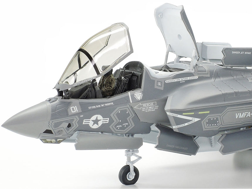 TAMIYA Lockheed Martin F-35B Lightning II 1:72