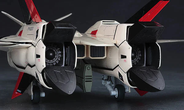 Hasegawa Macross Plus YF19 Advanced Fighter 1:48