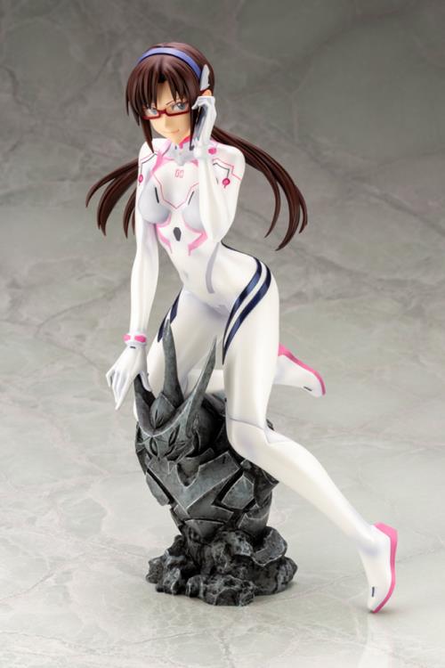 Rebuild of Evangelion Mari Makinami Illustrious (White Plugsuit Ver.)