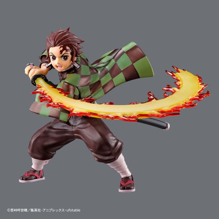 Demon Slayer: Kimetsu no Yaiba Tanjiro Kamado (Hinokami Kagura Ver.) Model Kit