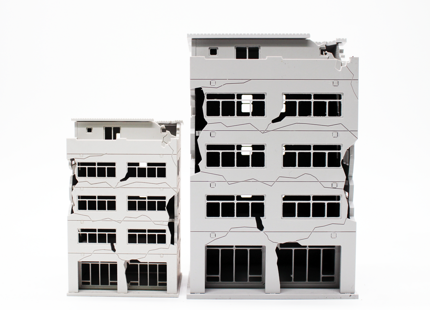 DESTROYED BUILDING LS GRADE (1/100SCALE)