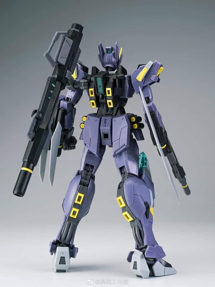 SNAA Thunder Incise Grace 1/144 Scale Model Kit