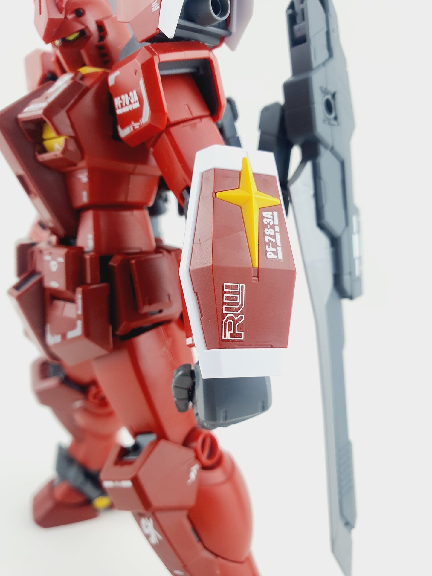 MG AMAZING RED WARRIOR WATER DECAL