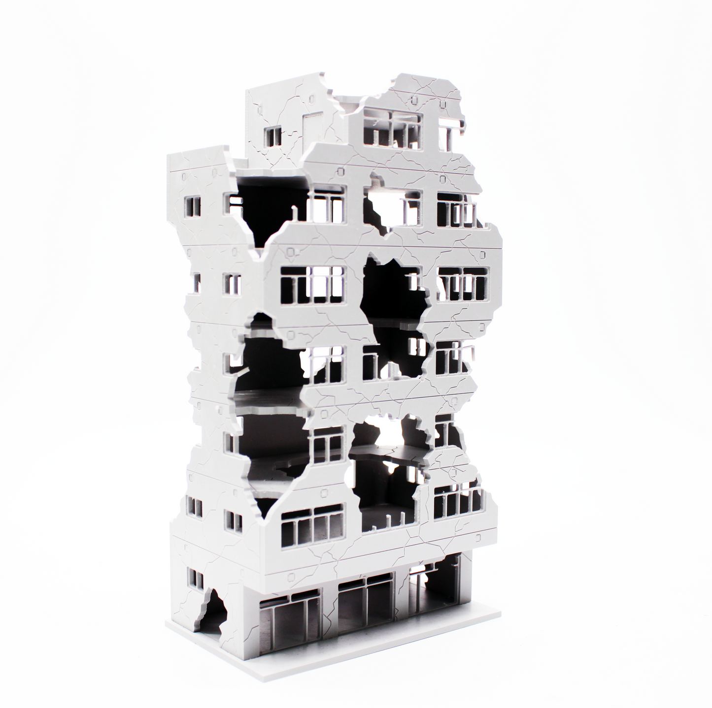 DESTROYED BUILDING LS GRADE (1/100SCALE)