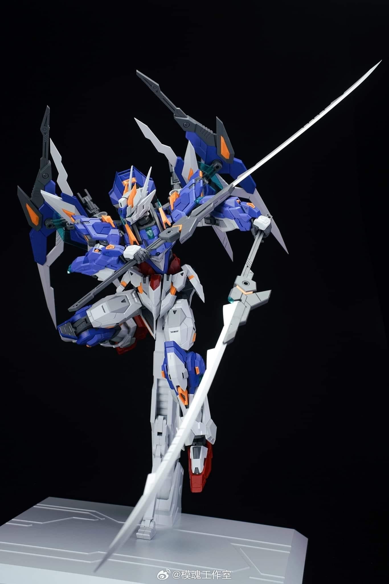 Super Nova Blade king 1/100 scale model kit (Third party)