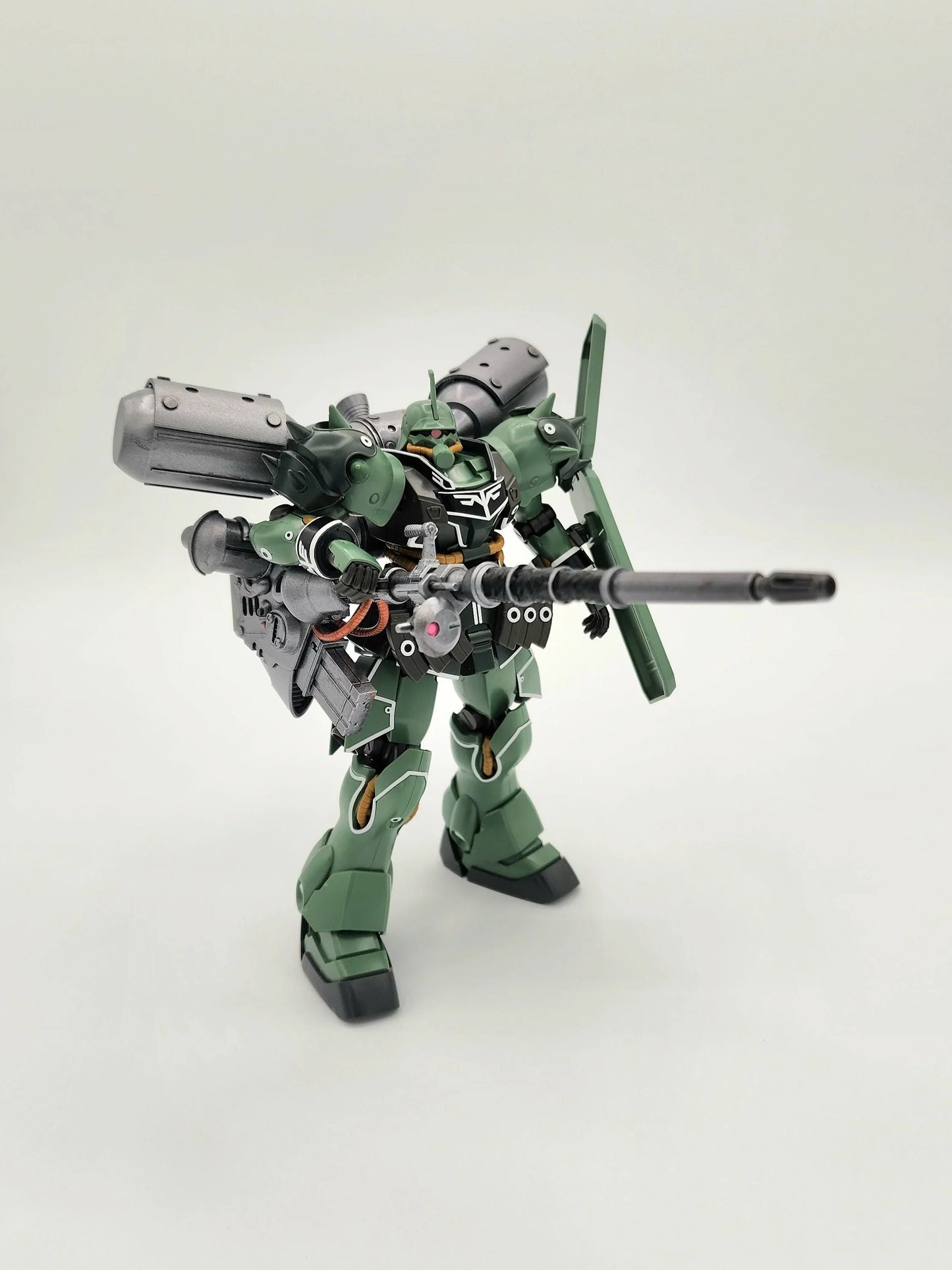 Project V Hobby
Geara Zulu / Geara Doga Heavy Armed Type (Resin Conversion Kit)