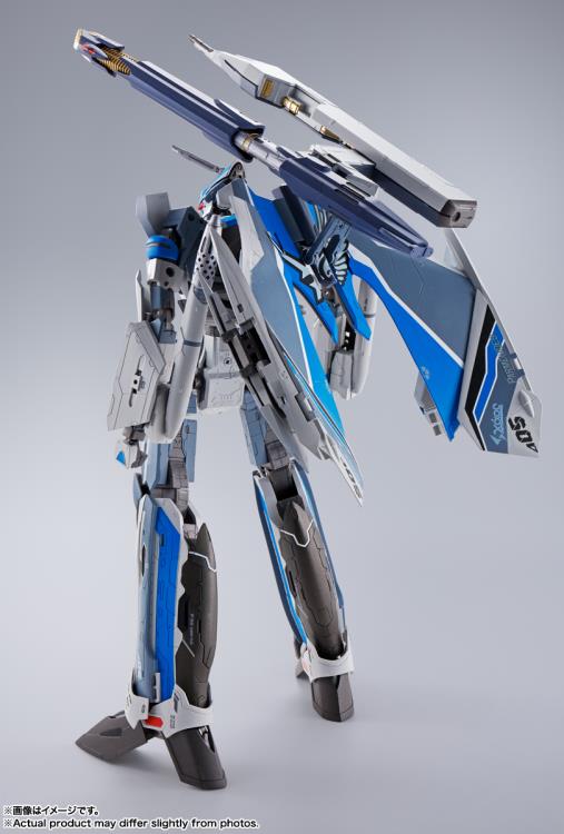 Macross Delta the Movie: Absolute Live!!!!!! DX Chogokin VF-31AX Kairos Plus Movie Edition (Hayate Immelman USE)