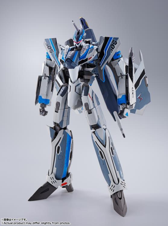 Macross Delta the Movie: Absolute Live!!!!!! DX Chogokin VF-31AX Kairos Plus Movie Edition (Hayate Immelman USE)