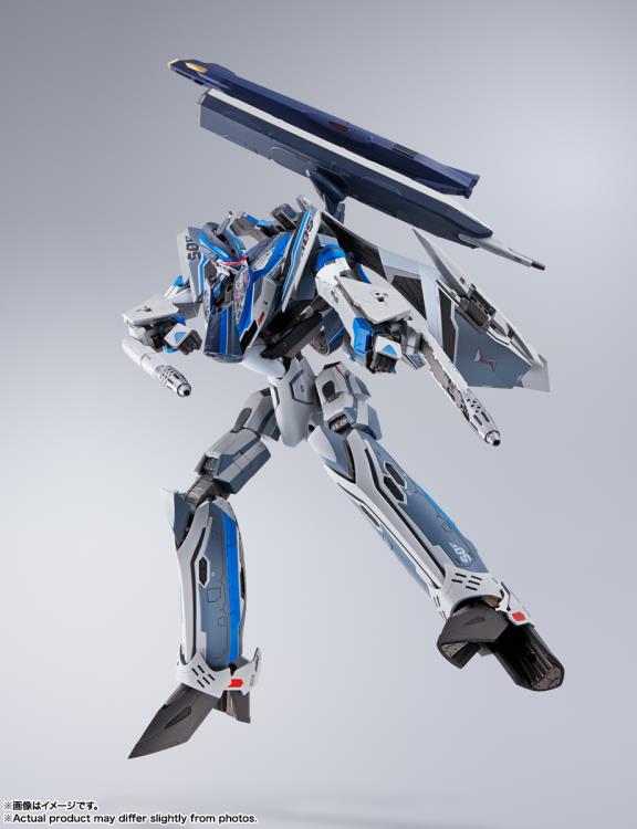 Macross Delta the Movie: Absolute Live!!!!!! DX Chogokin VF-31AX Kairos Plus Movie Edition (Hayate Immelman USE)