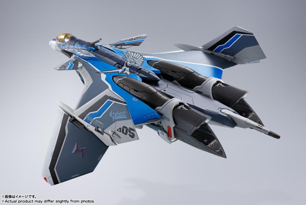 Macross Delta the Movie: Absolute Live!!!!!! DX Chogokin VF-31AX Kairos Plus Movie Edition (Hayate Immelman USE)