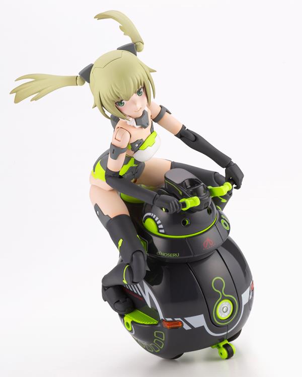 Frame Arms Girl x Maruttoys Innocentia (Racer Ver.) and Noseru (Racing Specs Ver.)