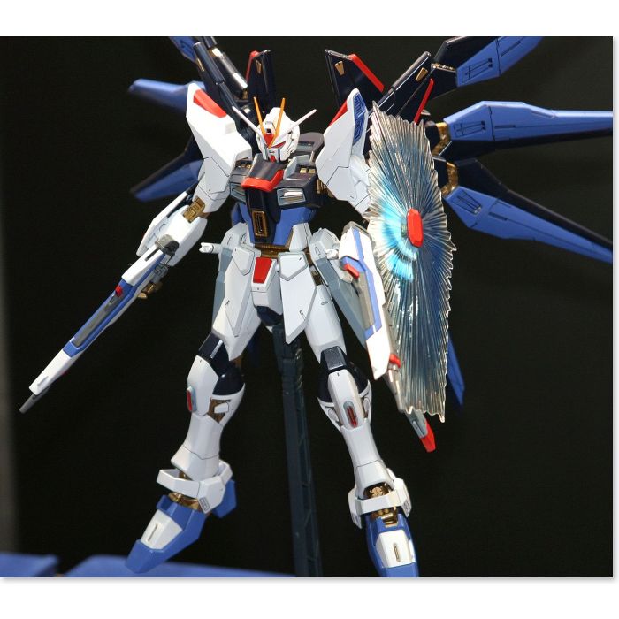 MG Strike Freedom Gundam