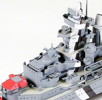 TAMIYA Prinz Eugen Heavy Cruiser 1:700
