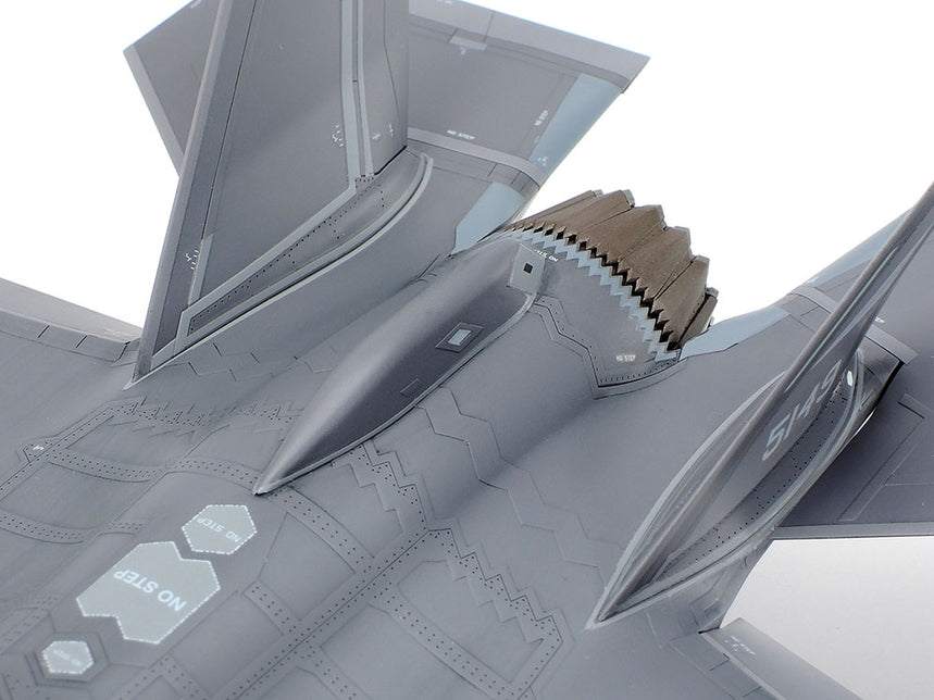 TAMIYA Lockheed F-35A Lightning II 1:48