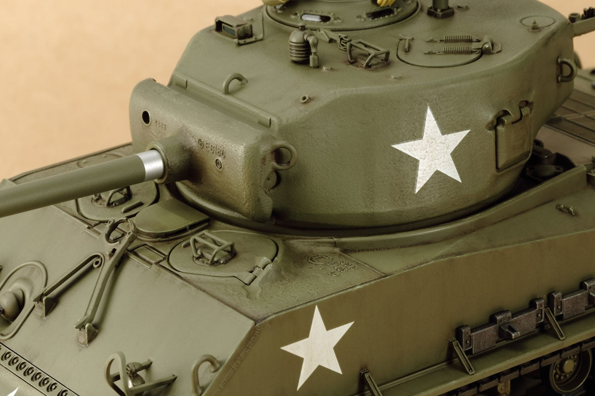 TAMIYA US Medium Tank M4A3E8 Sherman Easy 8 1:35
