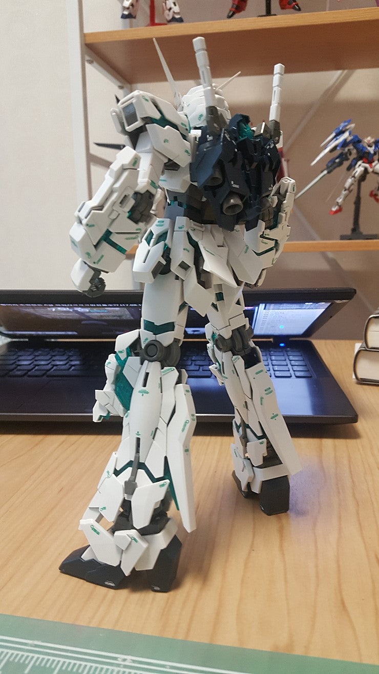 MG FULL ARMOR UNICORN GREEN HOLO WATER DECAL