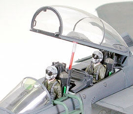 TAMIYA F-15E STRIKE EAGLE "Bunker Buster" 1:32 scale