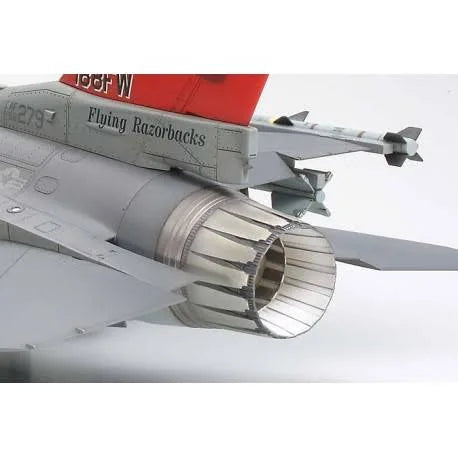TAMIYA F-16C Block 25/32 Fighting Falcon ANG 1:48