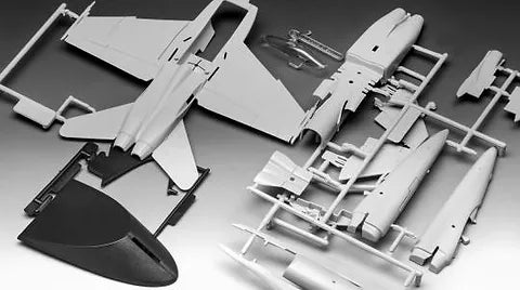 REVELL Top Gun Maverick F/A18E Super Hornet 1/72
