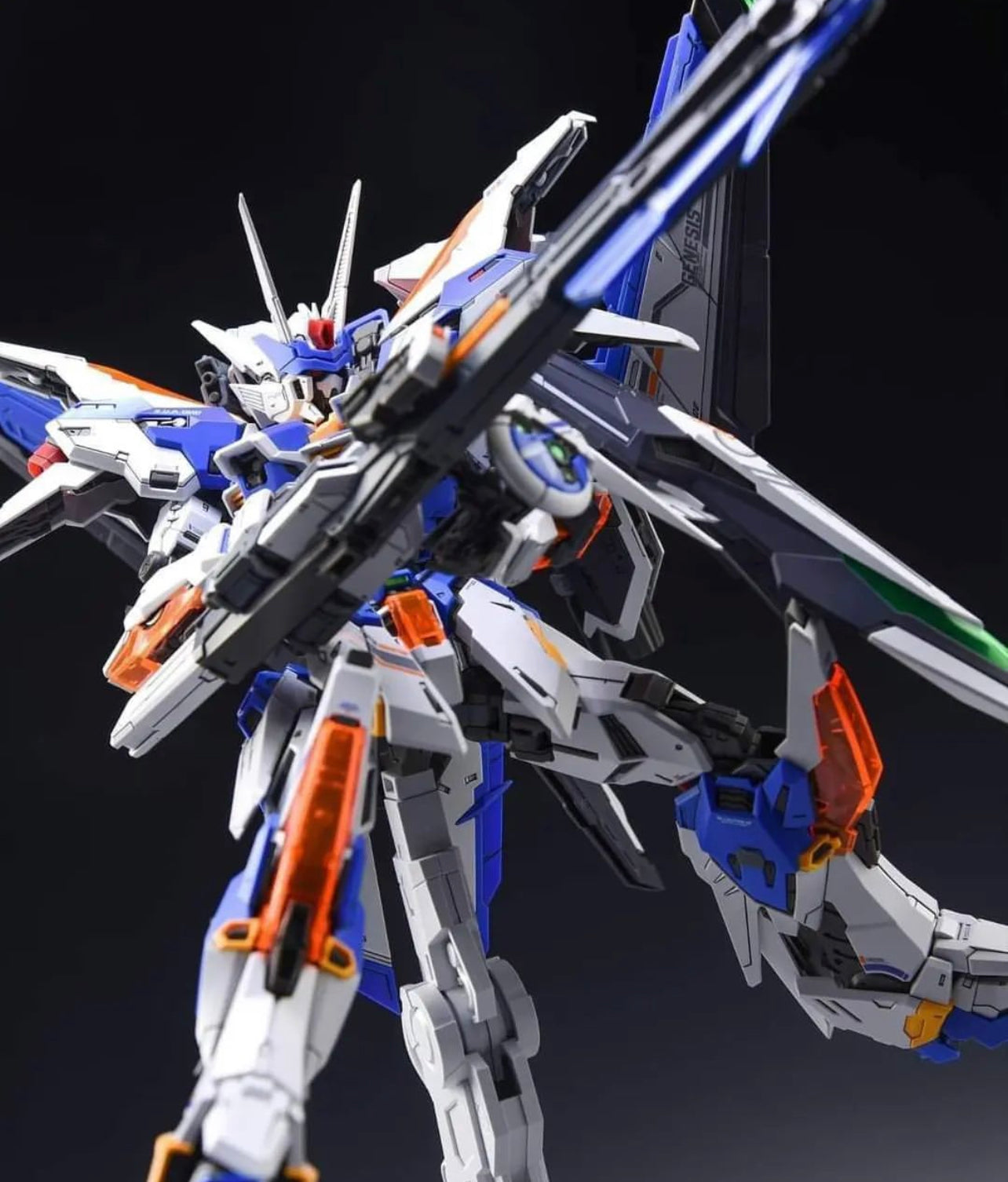Infinite Dimension 1/100 Genesis Model Kit Collector’s Edition