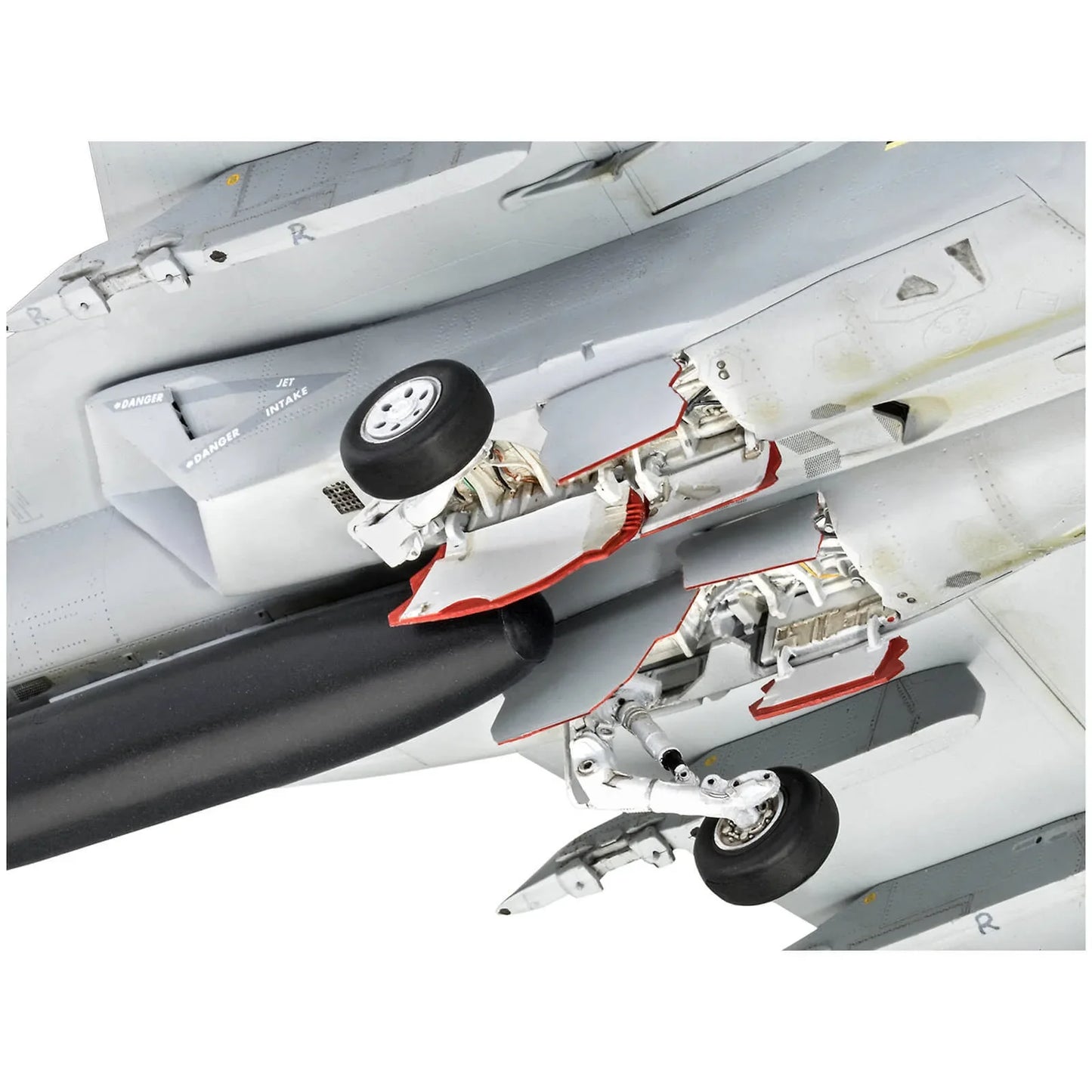 REVELL Maverick’s F/A-18E Super Hornet Scale: 1/48