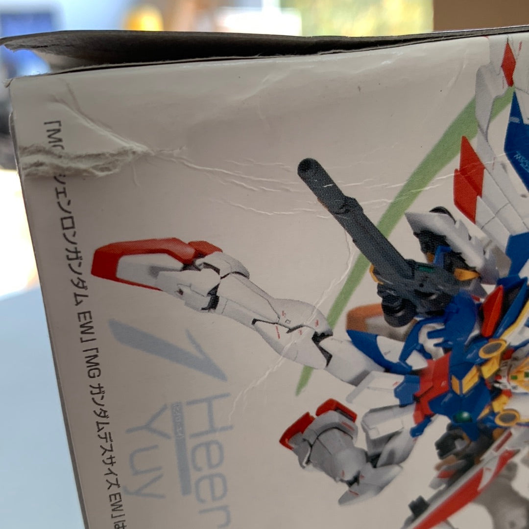 MG XXXG-01W Wing Gundam (EW Ver) [Damaged Box 15% Off]