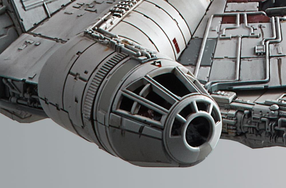 Star Wars Millennium Falcon (The Rise of Skywalker) 1/144 Scale Model Kit