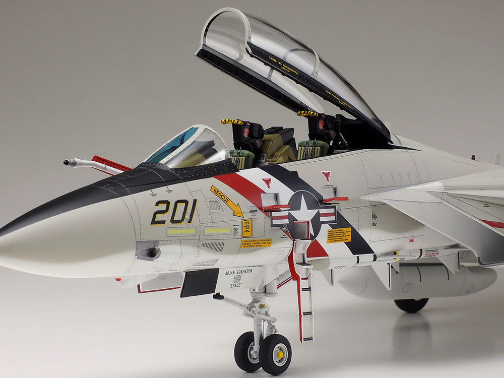 TAMIYA F-14A Tomcat Vf-84 or Vf-2 1:48